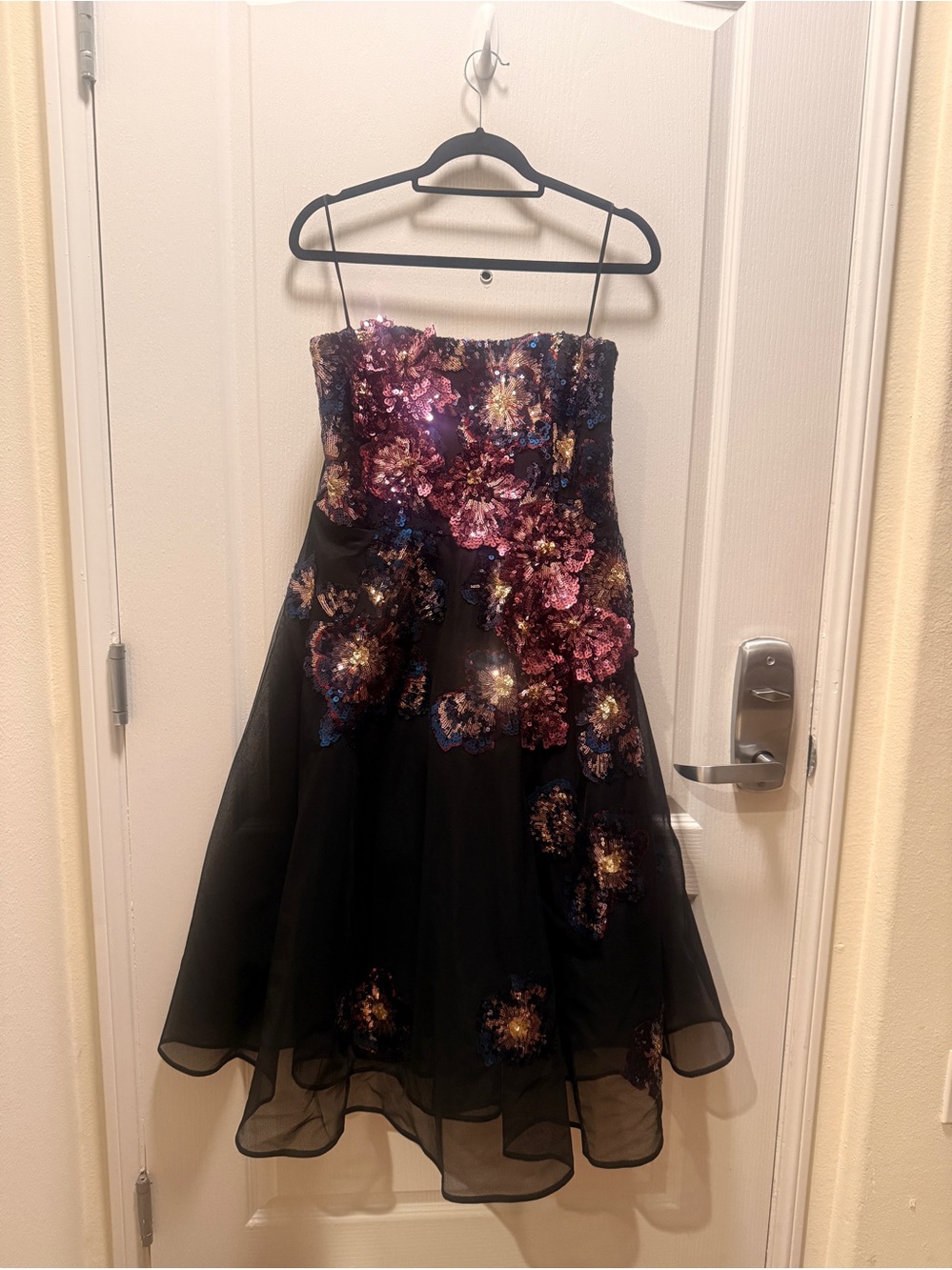 Helsi Valeria Strapless 3D Floral Fit & Flare Midi Dress size L Preloved - Picture 5 of 10